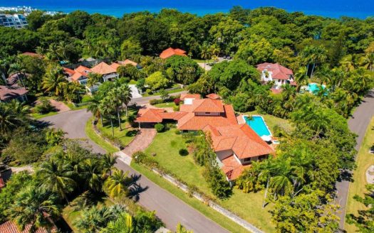 Inside Sea Horse Ranch: Equestrian Life, Private Beach Clubs and More Sea Horse Ranch
