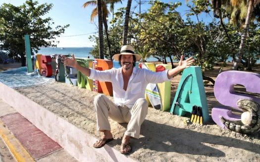 Keanu Reeves in Las Terrenas: The Full Story Keanu Reeves in Las Terrenas